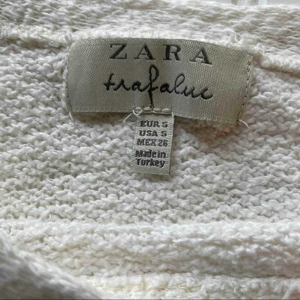 Zara Trafaluc Pullover Sweater White size Small Lace workwear Office Casual